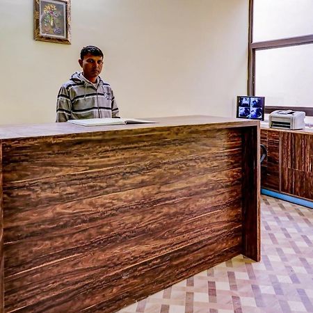 Oyo 67335 Hotel Madhuban Ajmer Exteriör bild